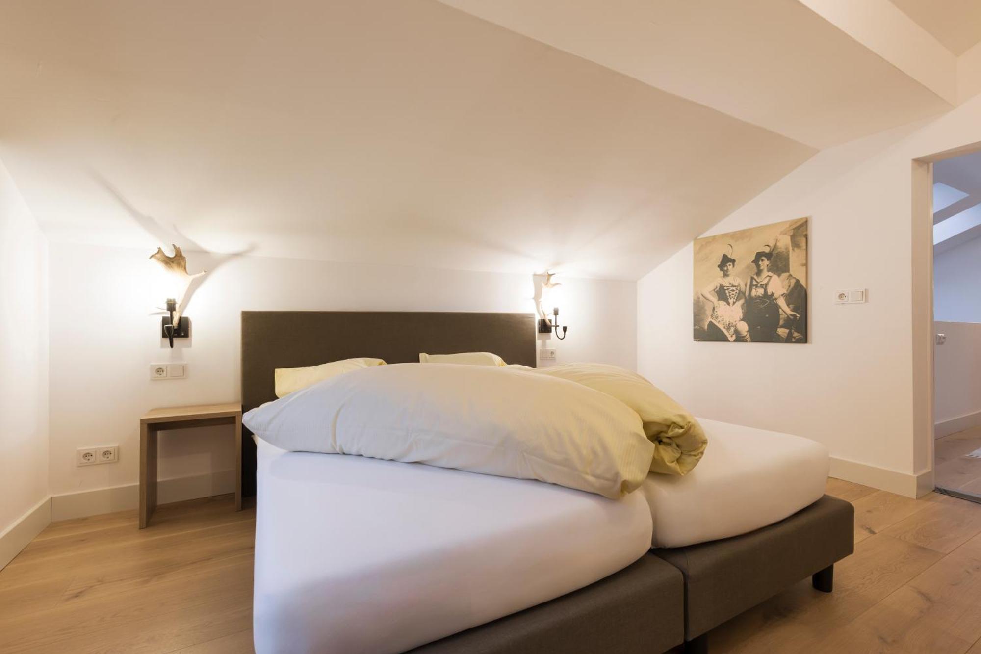 Aparthotel Herzblick Gmbh 湖城 外观 照片