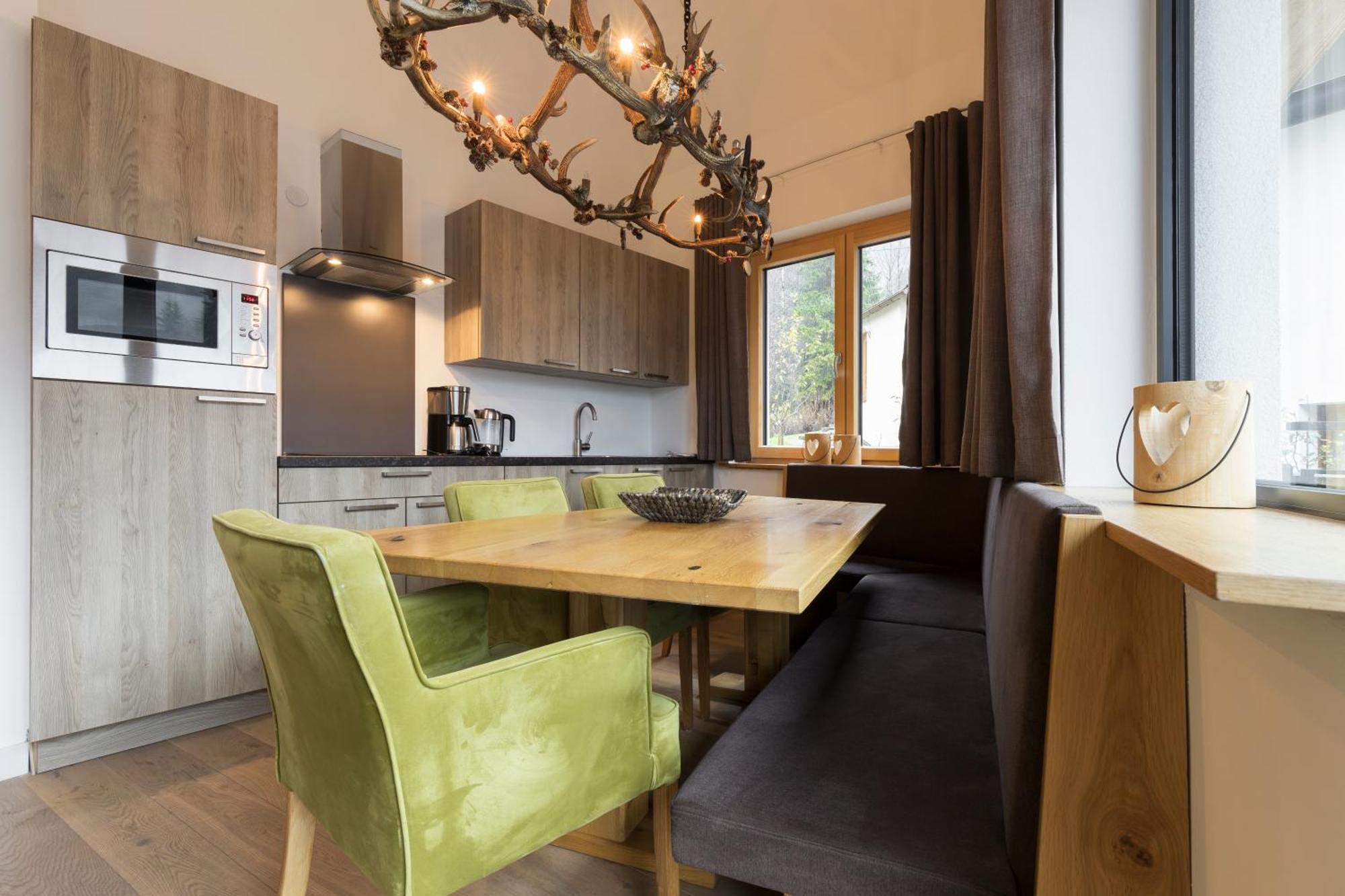 Aparthotel Herzblick Gmbh 湖城 外观 照片
