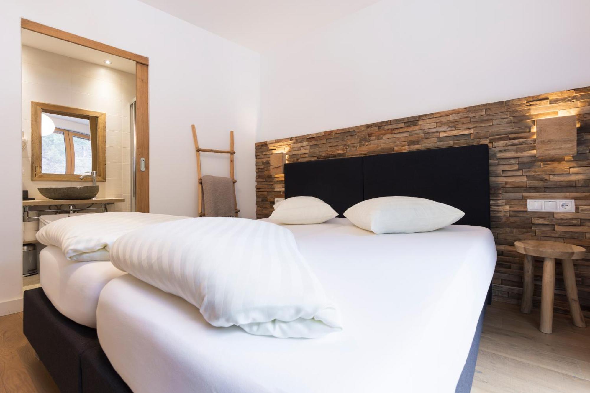 Aparthotel Herzblick Gmbh 湖城 外观 照片