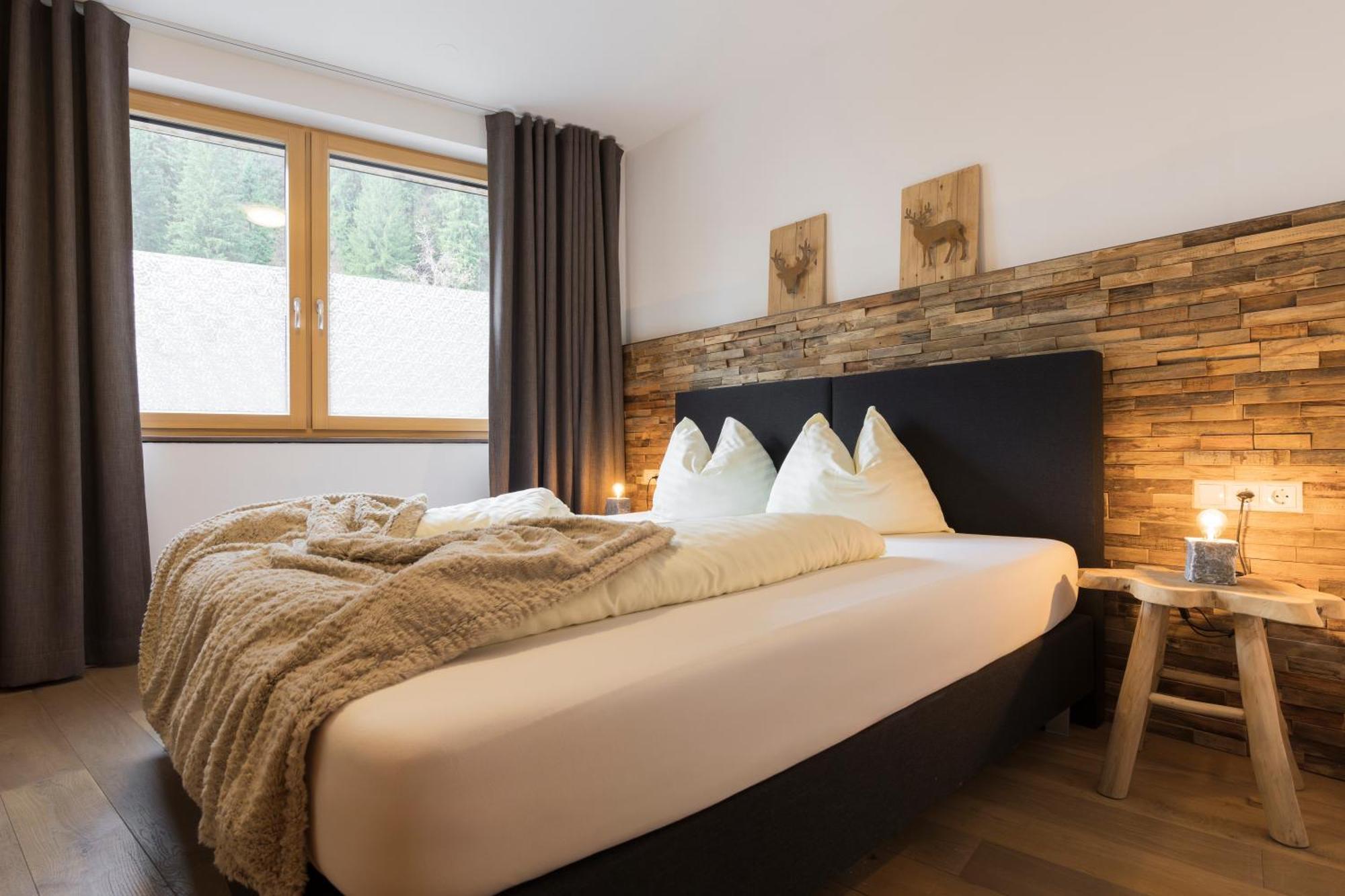 Aparthotel Herzblick Gmbh 湖城 外观 照片