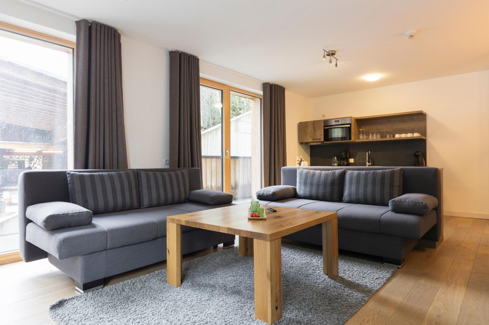 Aparthotel Herzblick Gmbh 湖城 外观 照片